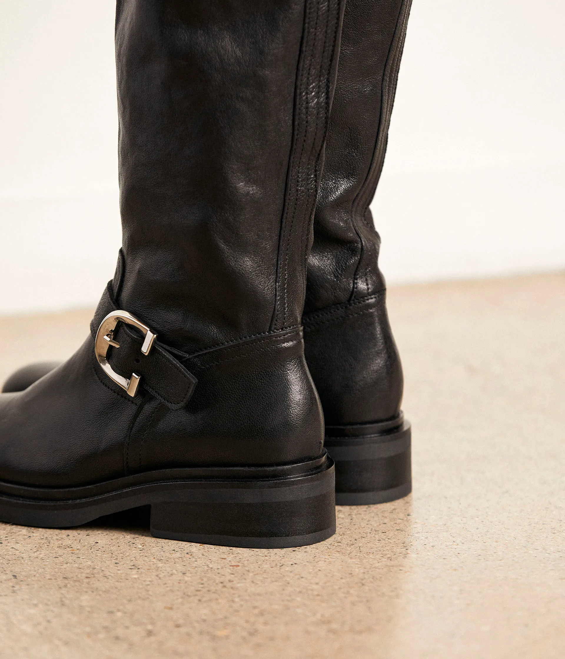 Bottes cuir noir Izia
