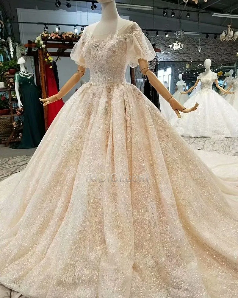 Brillante Élégant Perlage Dos Nu Manche Courte Longue Glitter Robe De Mariée Dentelle