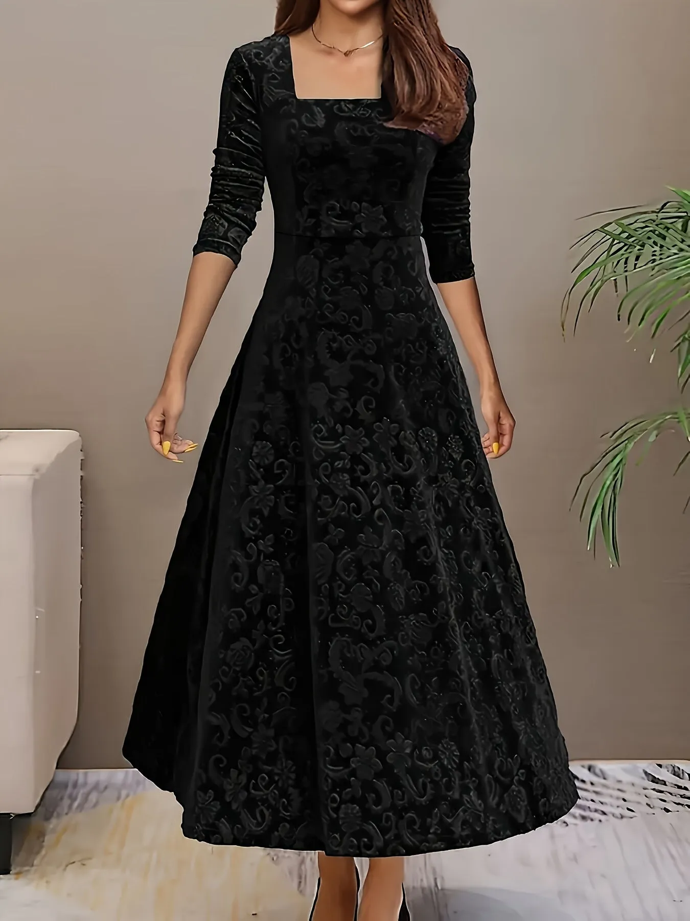 Eva - Robe Femme légante pour une Silhouette Féminine et Raffinée